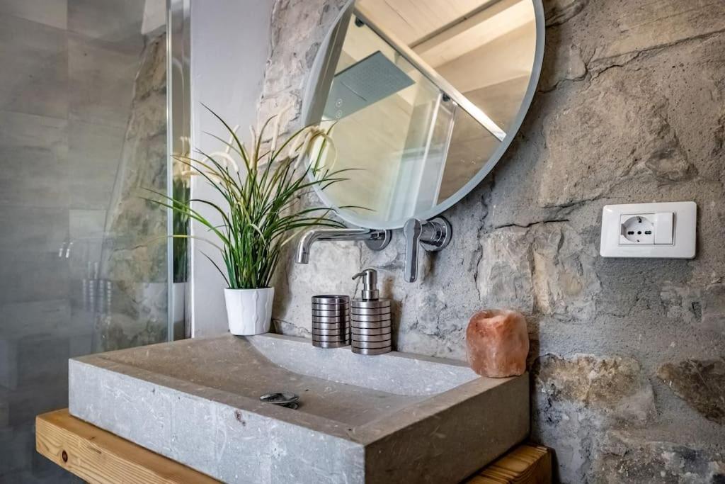 Luxury Limonaia With Jacuzzi Near Florence San Jacopo al Girone Eksteriør bilde
