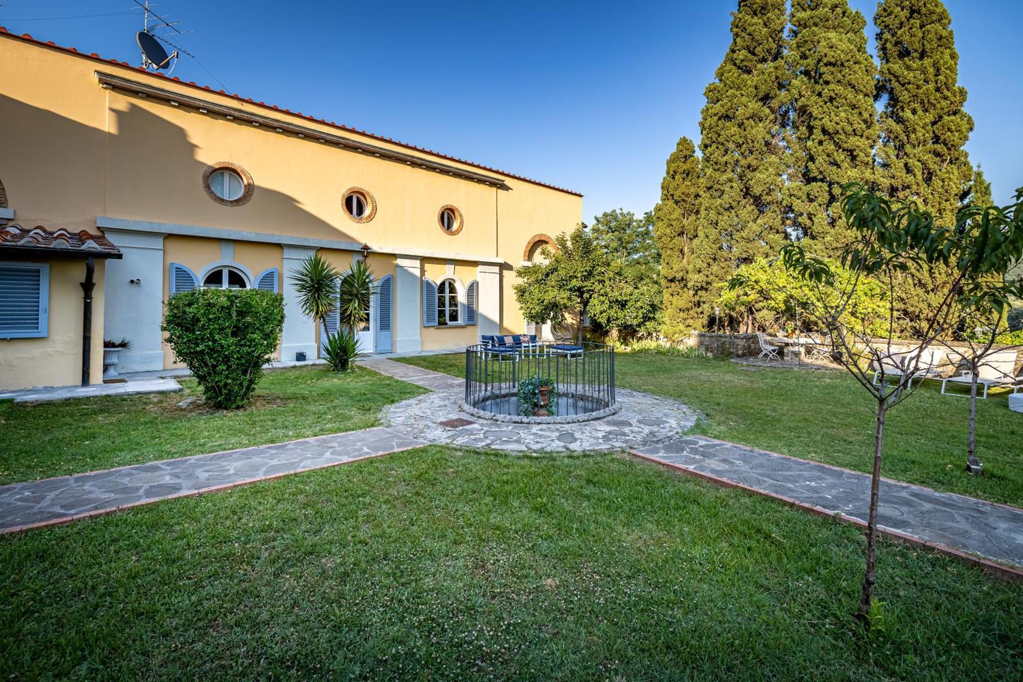 Luxury Limonaia With Jacuzzi Near Florence San Jacopo al Girone Eksteriør bilde